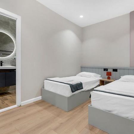 The Nook City Centre En Suite Μπεράτ Εξωτερικό φωτογραφία