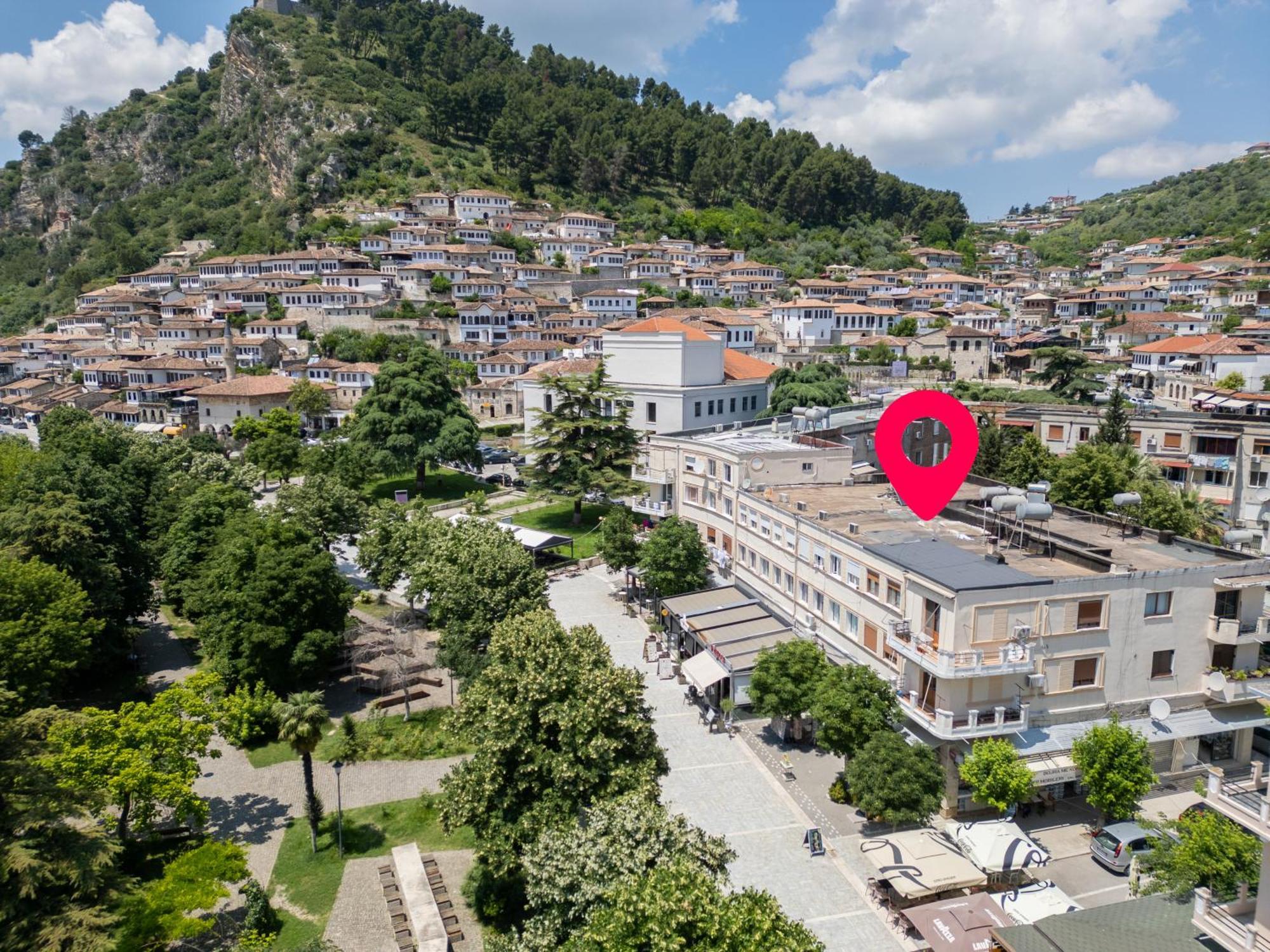 The Nook City Centre En Suite Μπεράτ Εξωτερικό φωτογραφία