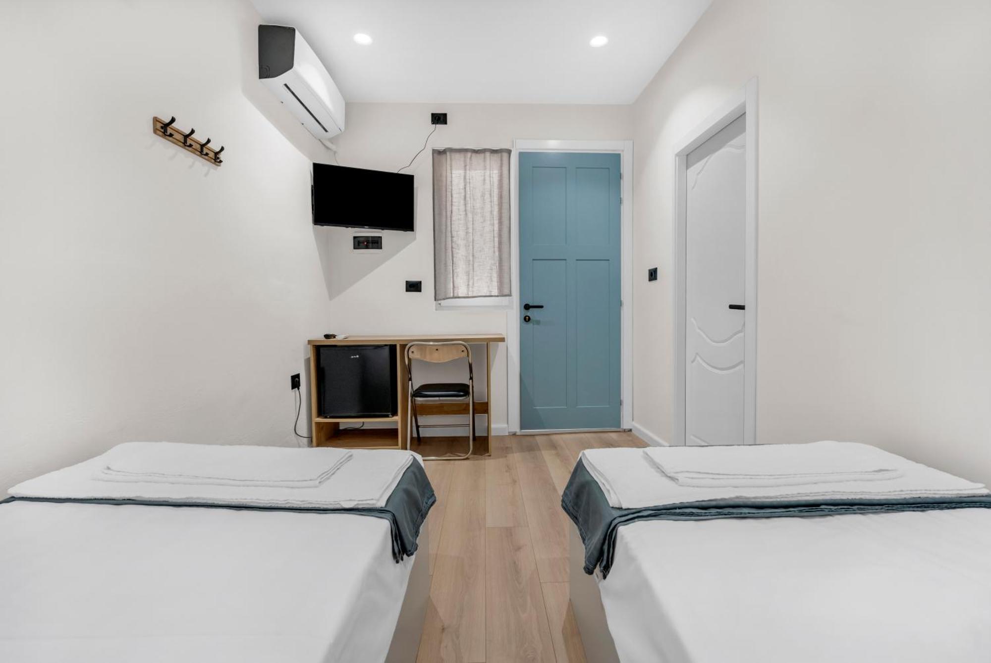 The Nook City Centre En Suite Μπεράτ Εξωτερικό φωτογραφία