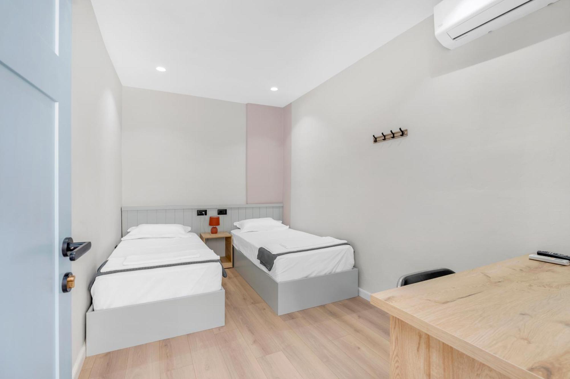 The Nook City Centre En Suite Μπεράτ Εξωτερικό φωτογραφία
